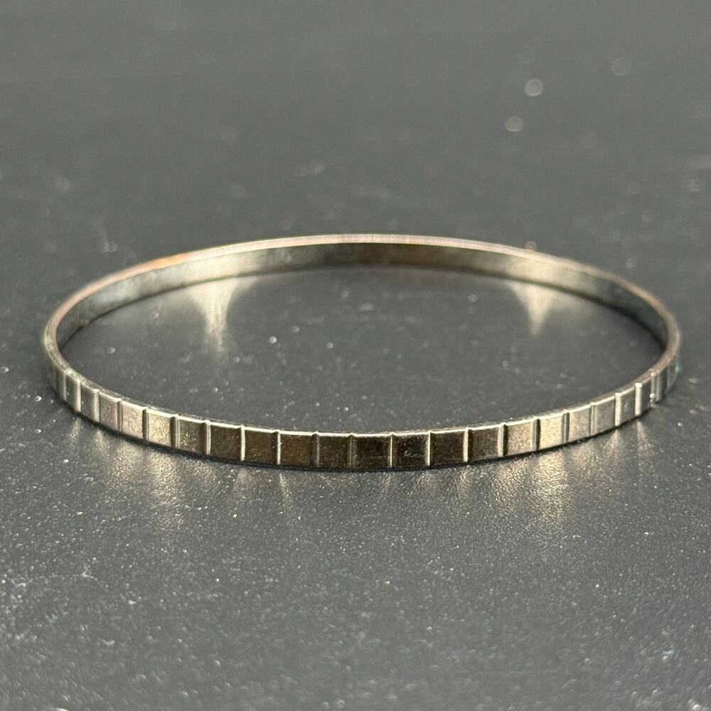 Vintage Silver Tone Bangle Bracelet Textured Grid Lined Geometric Minimalist